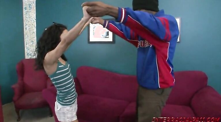 Petite Tia Cyrus pummeled by huge black cock