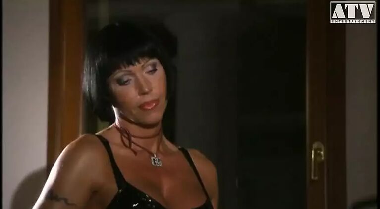 Valentine Demy a slutty Italian expert woman with big boobs