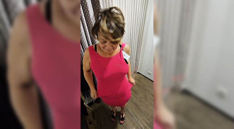 I get fucked in the office by my intern I heat him up and he fucks me like a good milf