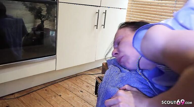 Ugly German Anorexic Mature Wife get Asshole Fucked before swallow Piss